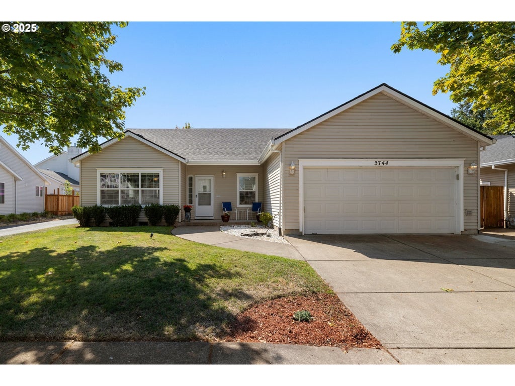 5744 Se Popes Pl, Hillsboro