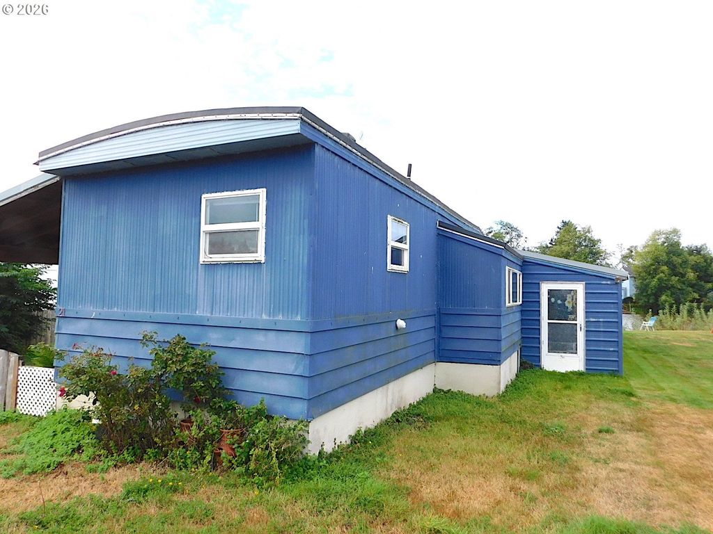 701 Nw Warrenton Dr 21, Warrenton