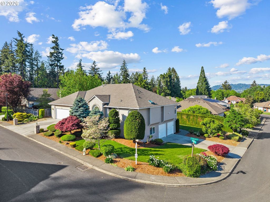 6490 Se Norma Cir, Milwaukie