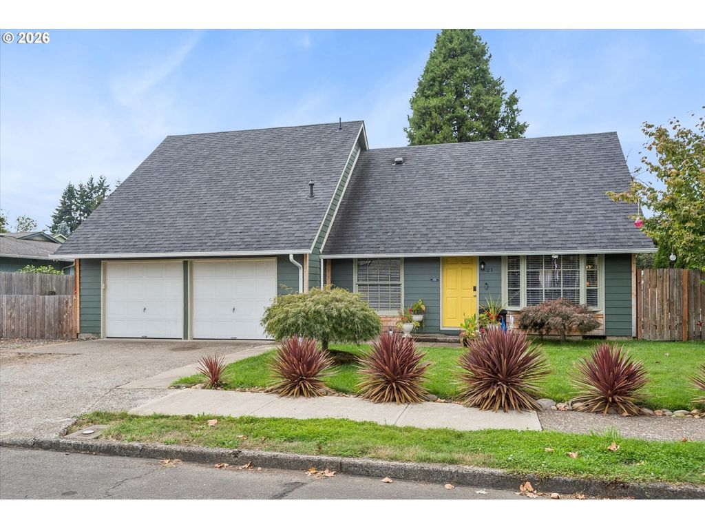 21 Ne 194th Ave, Portland