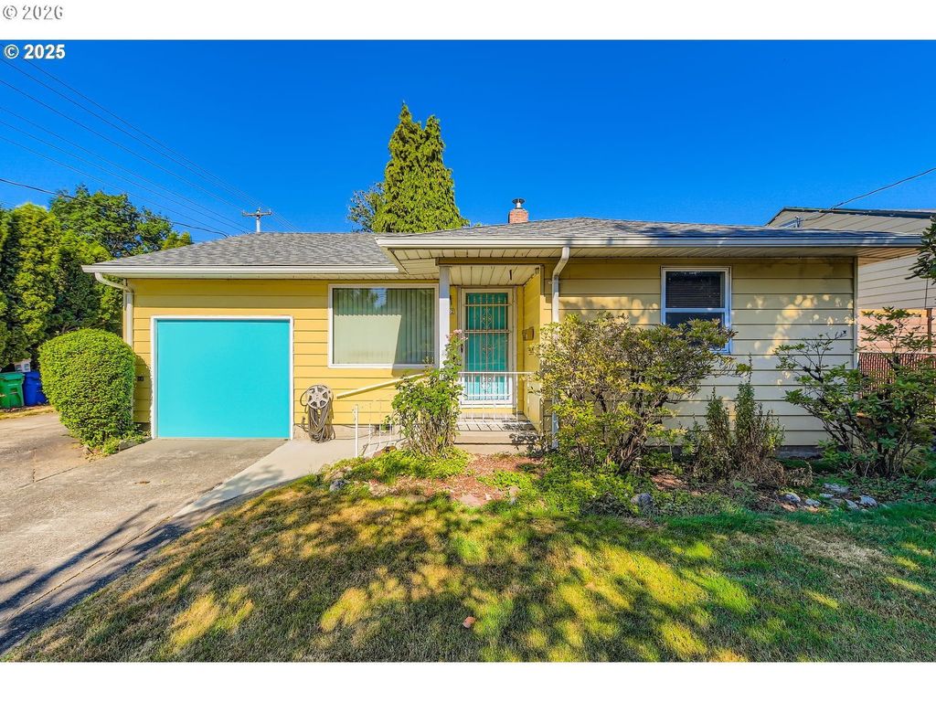 9832 N Van Houten Ave, Portland