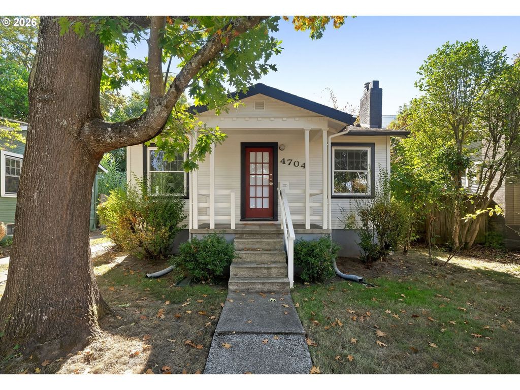 4704 Se Madison St, Portland