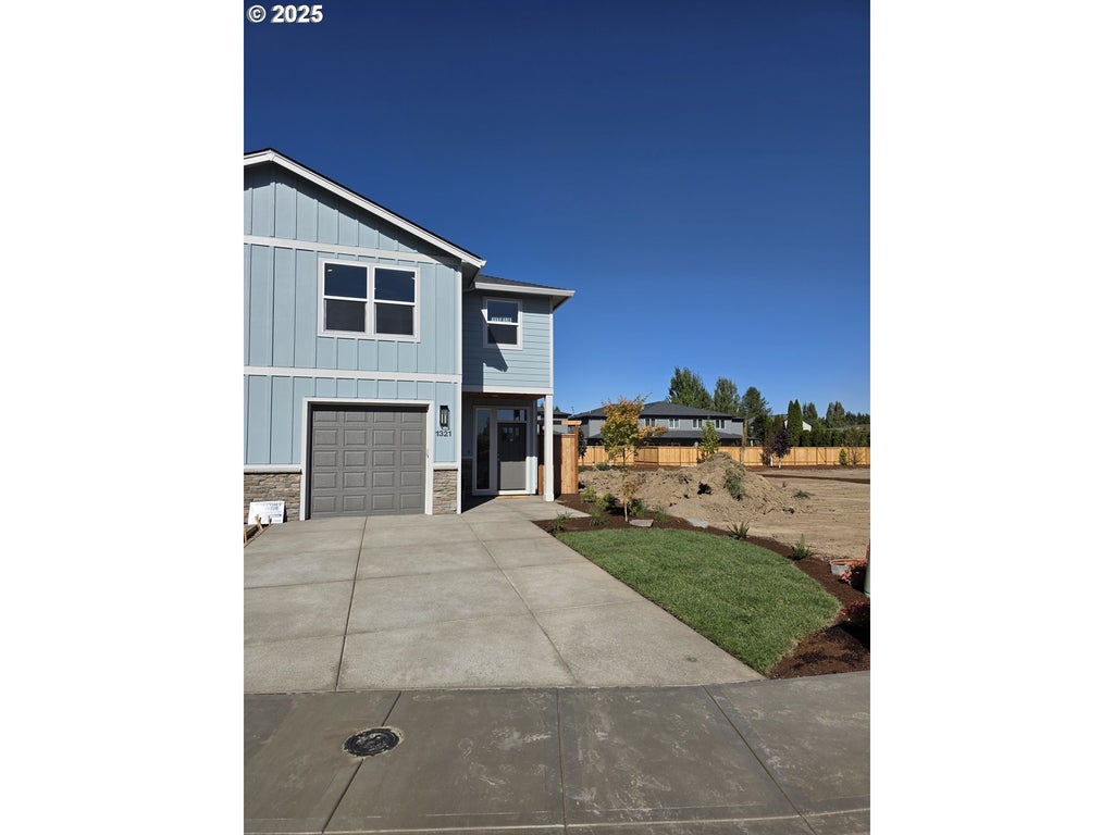 1321 Oppek St Ne, Keizer