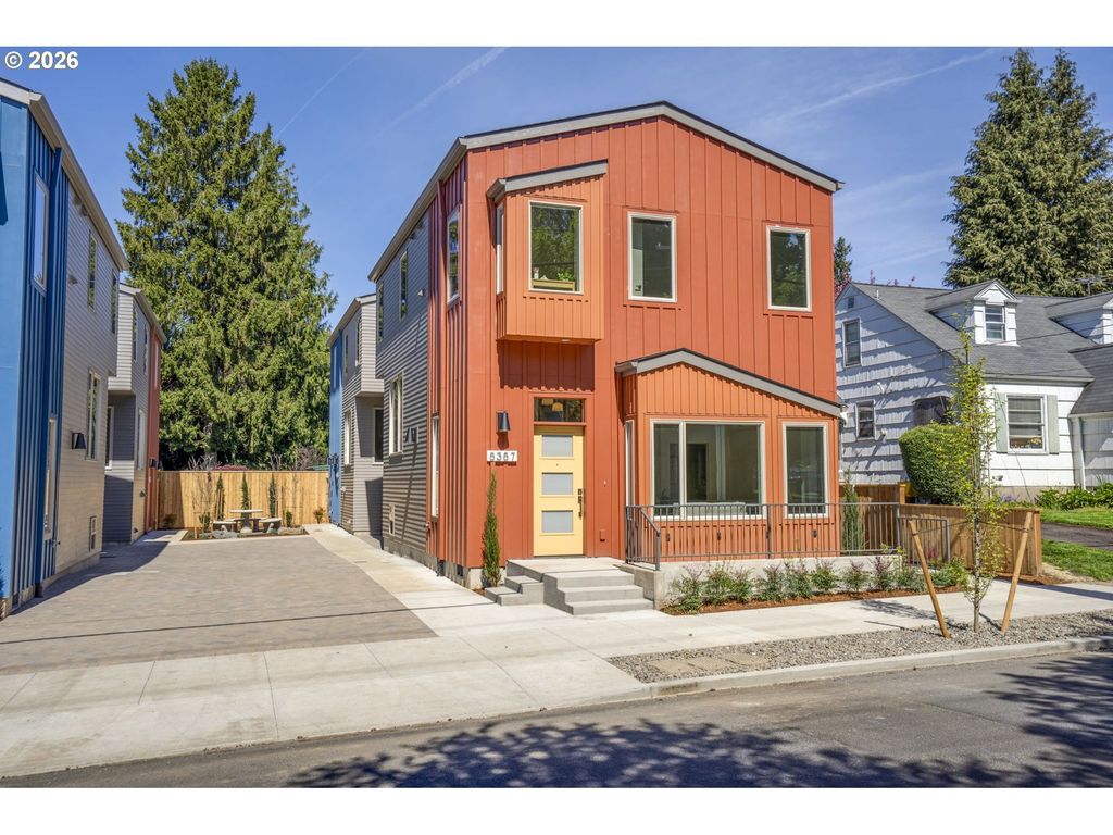 5357 Se Stark St, Portland