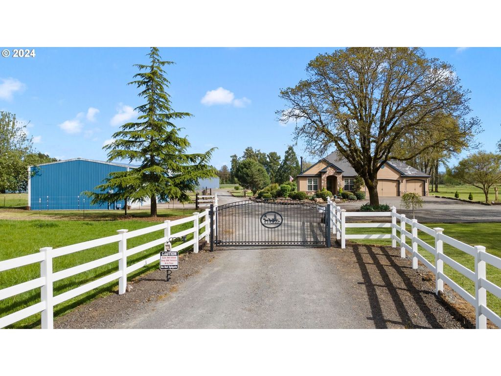 12430 S Oak Grove Rd, Canby