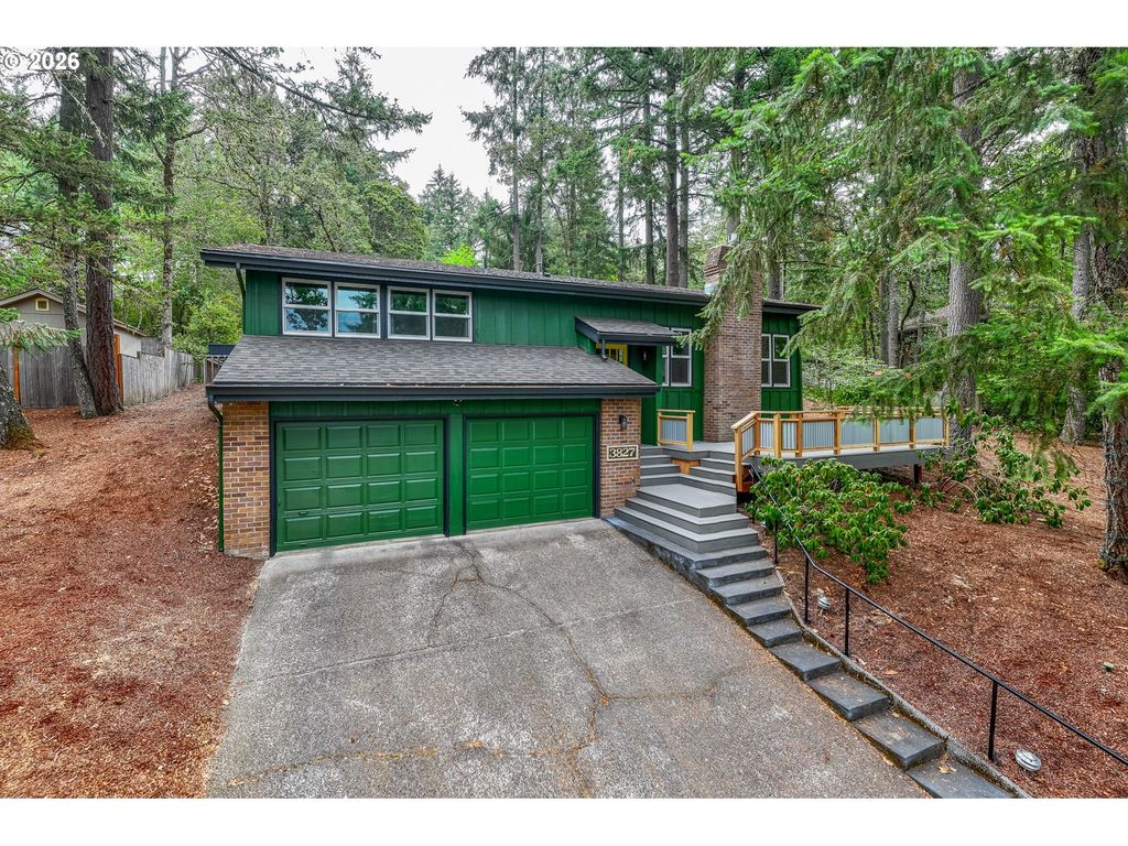 3827 Vine Maple St, Eugene