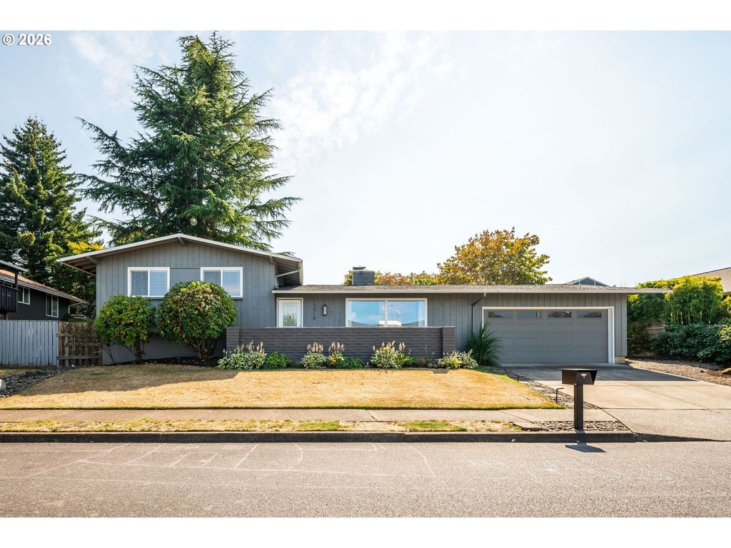 13918 Ne Klickitat Ct, Portland