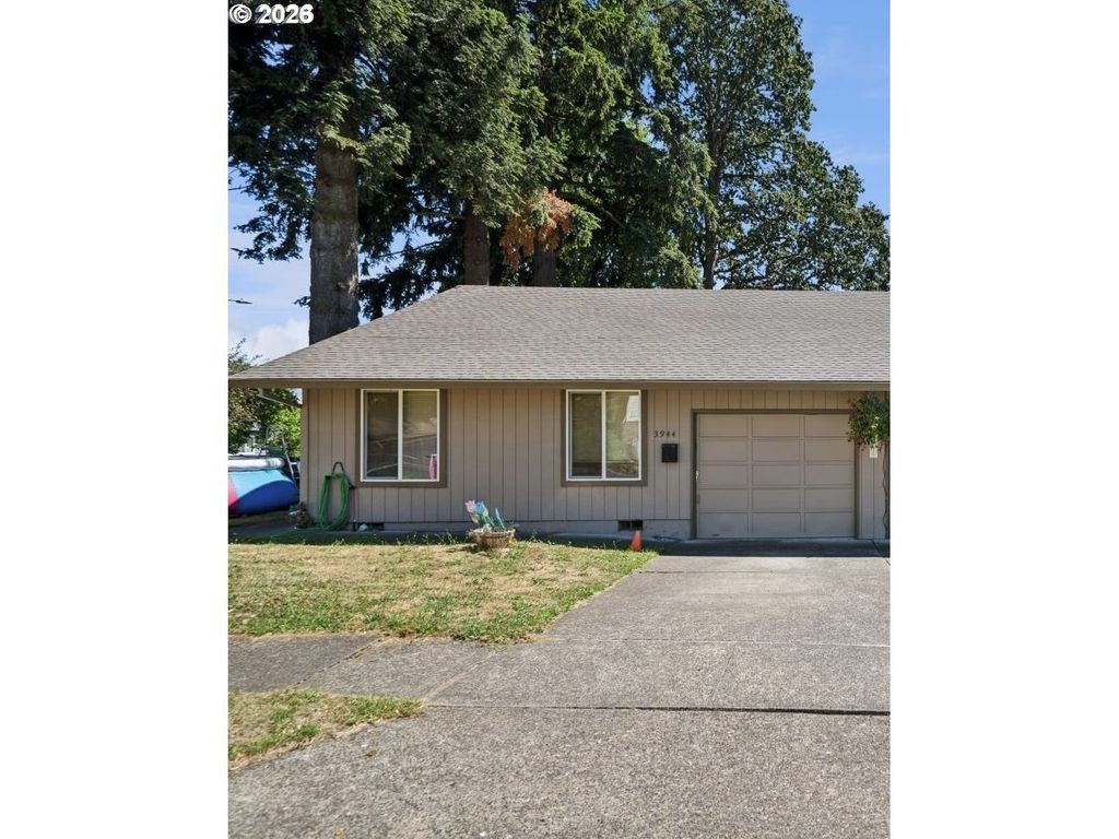 3944 Se Monroe St A, Milwaukie