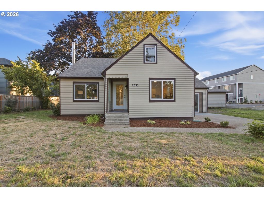 2530 26th Ave, Forest Grove