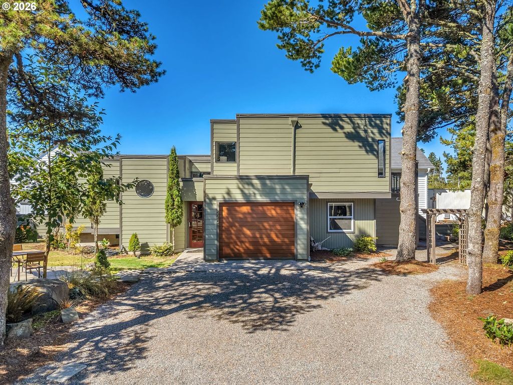 525 Heceta Pl, Hammond