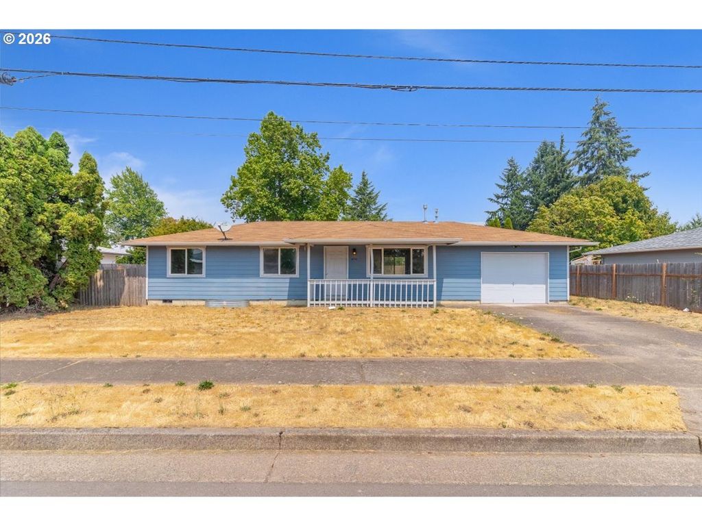 1535 W Oak St, Lebanon