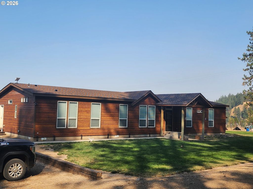 74891 Palmer Junction Rd, Elgin