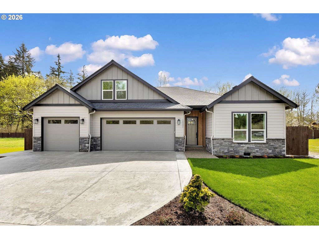 16221 Ne 180th St, Brush Prairie