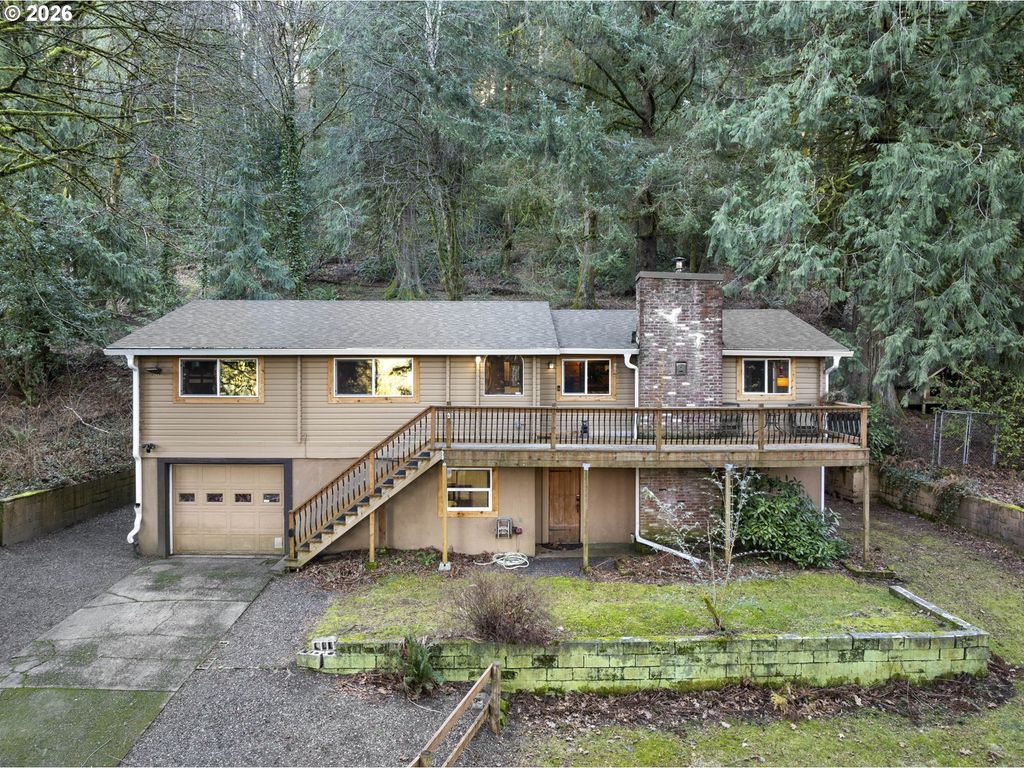 54010 E Alder Heights Rd, Sandy