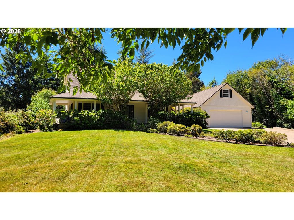83160 Clear Lake Rd, Florence