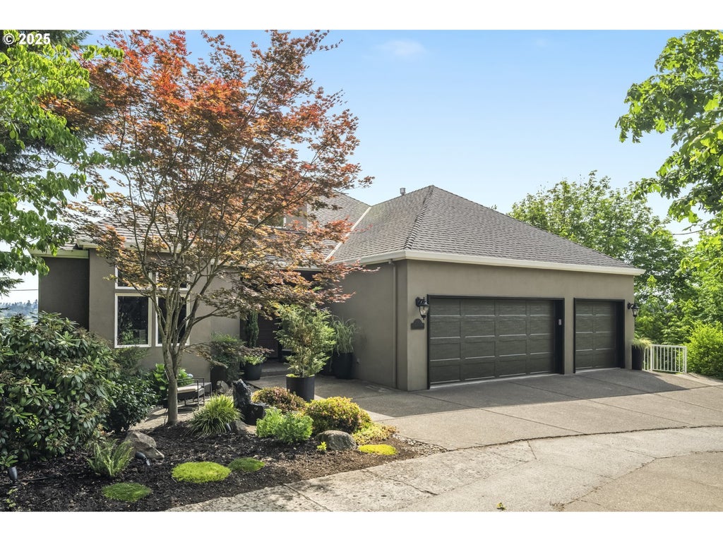 7568 S Laview Dr, Portland