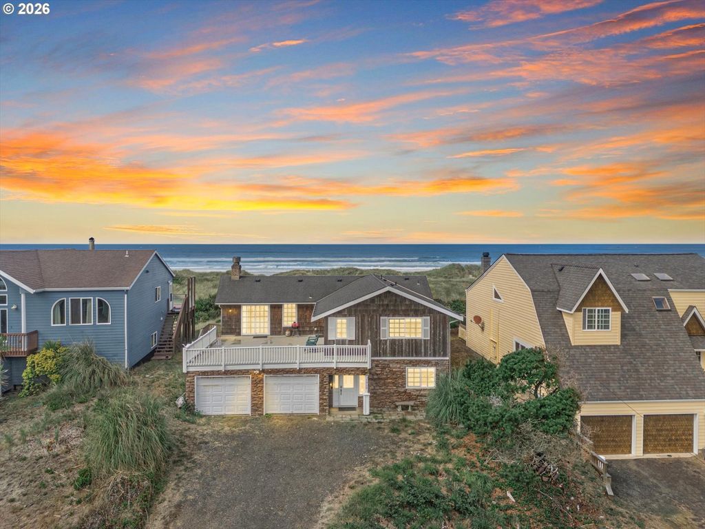 1310 Nw Oceania Dr, Waldport