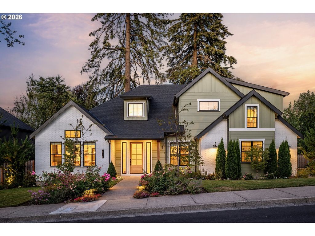 17132 Lowenberg Ter, Lake Oswego