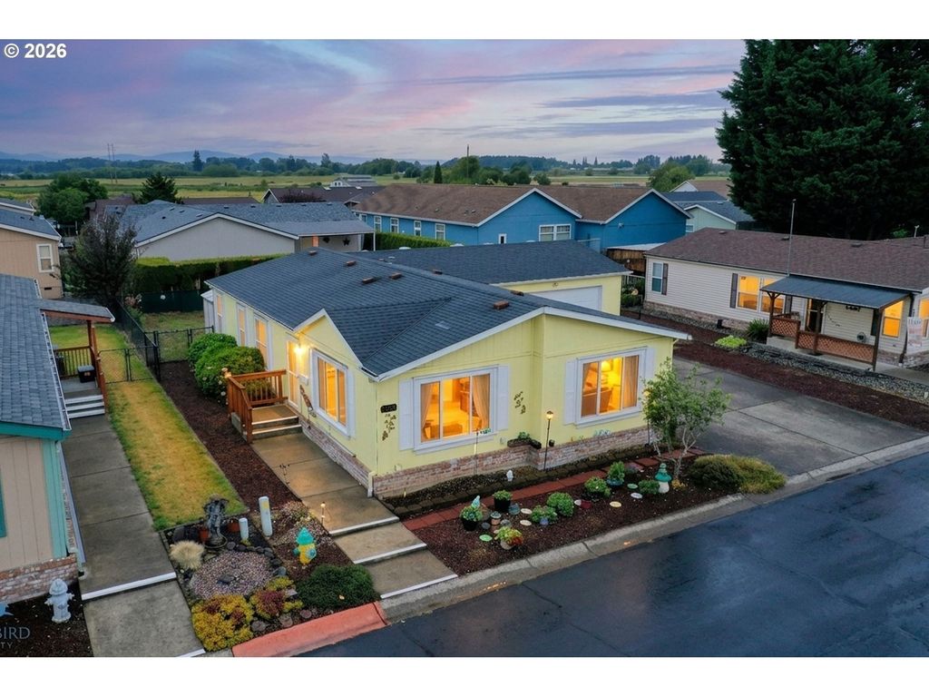 51408 Se Springlake Loop 142, Scappoose