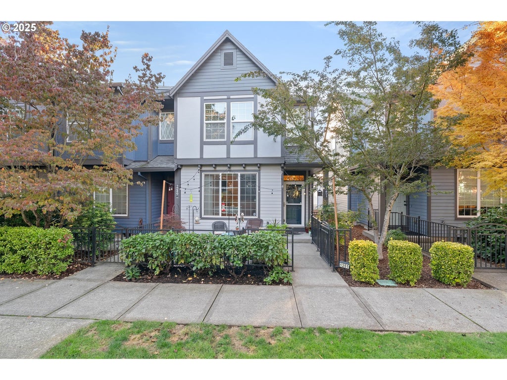 1251 Se Bianca St, Hillsboro