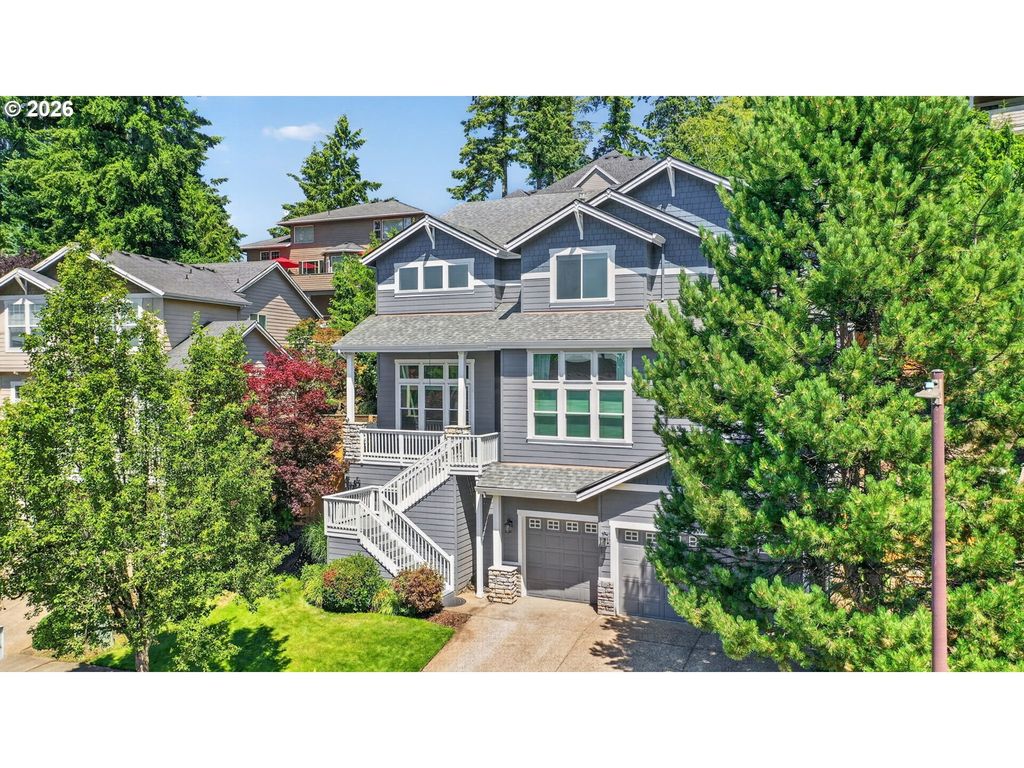 2235 Crestview Dr, West Linn