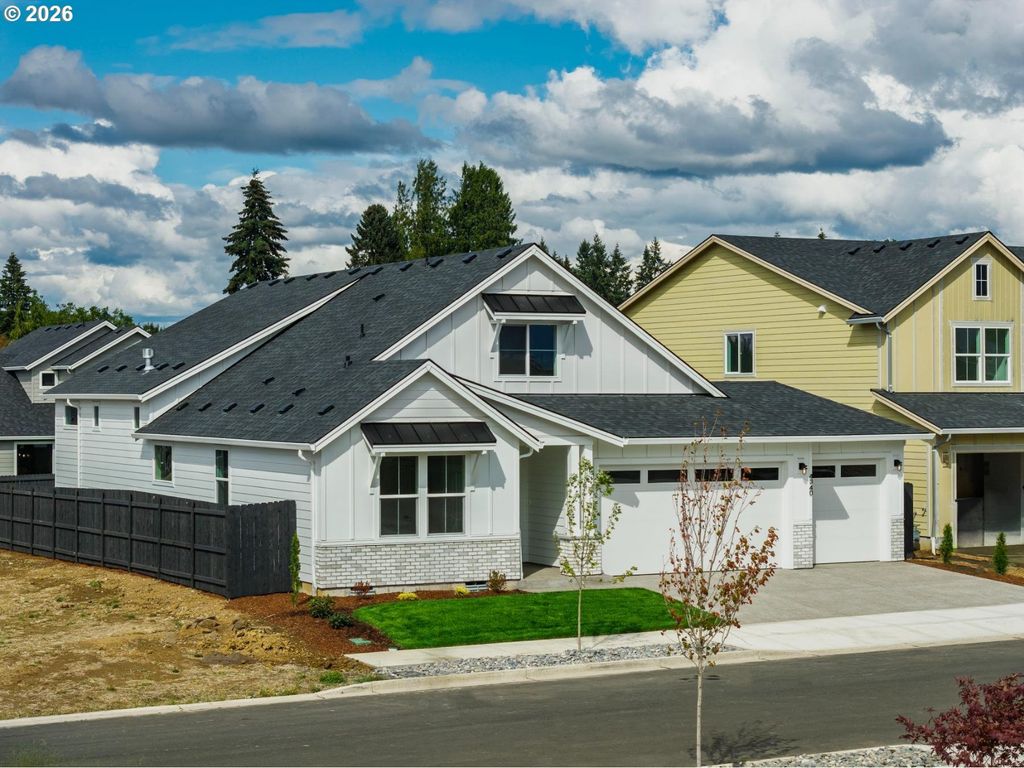 4340 N 14th Way, Ridgefield