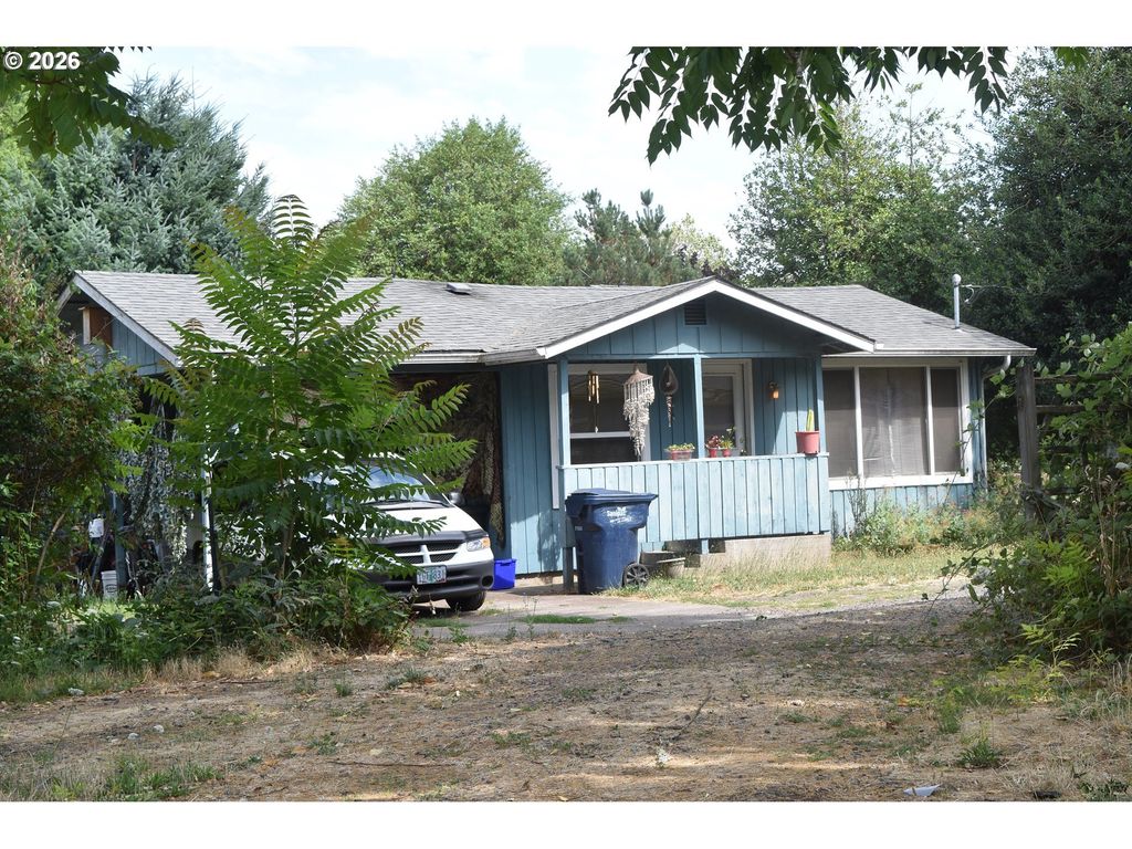 109 Mcclure Ln, Eugene