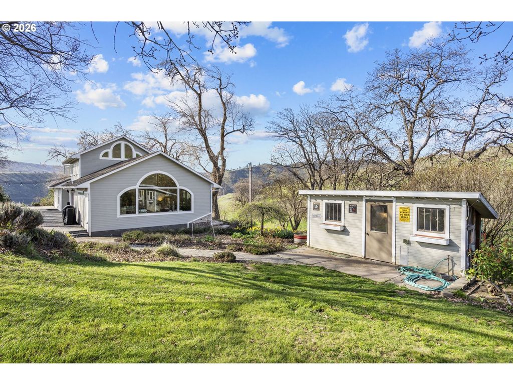 3465 Three Mile Rd, The Dalles