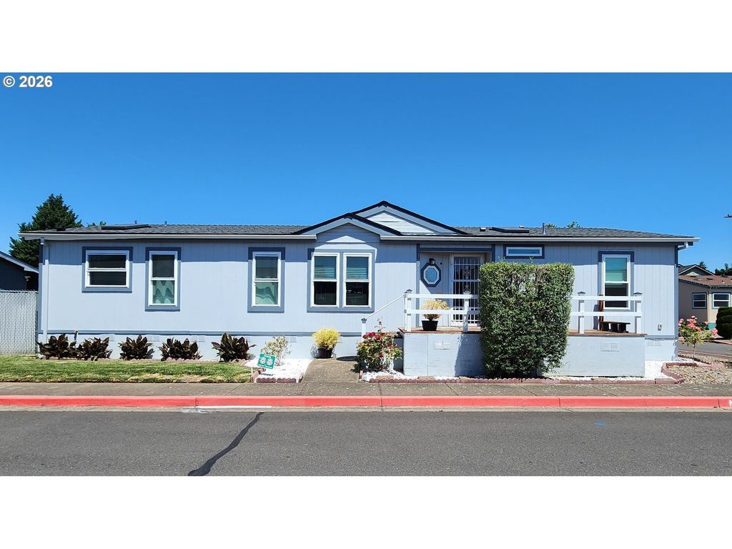 3025 Hollyridge Loop Ne, Salem