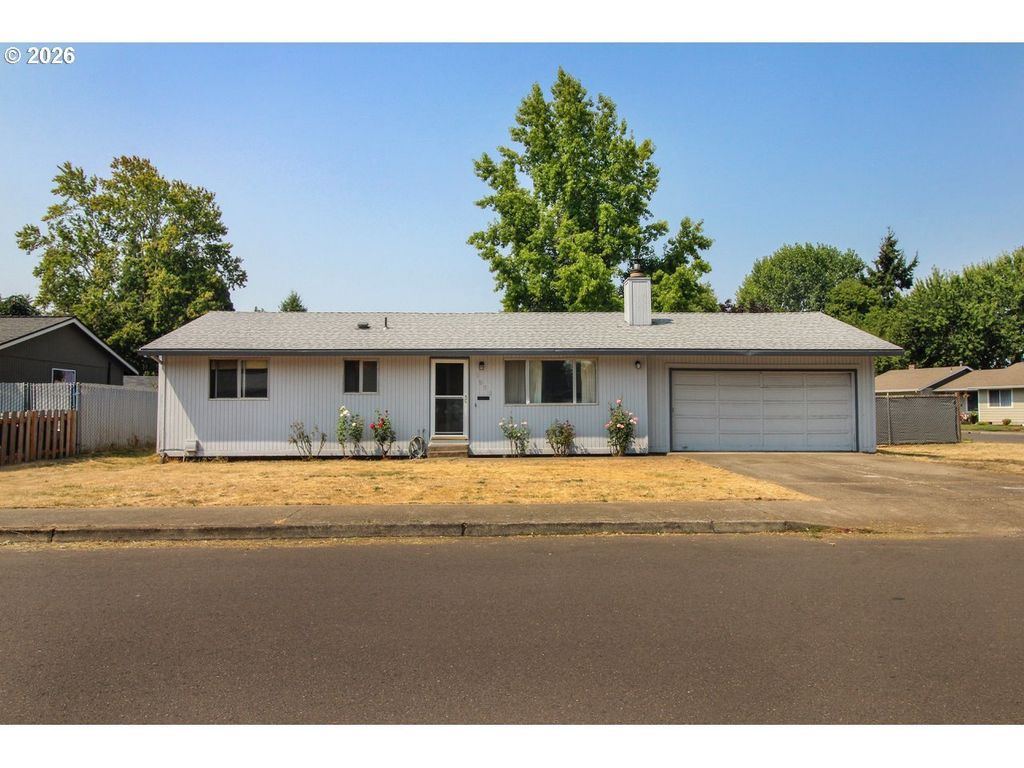1873 Ne 10th Ave, Hillsboro