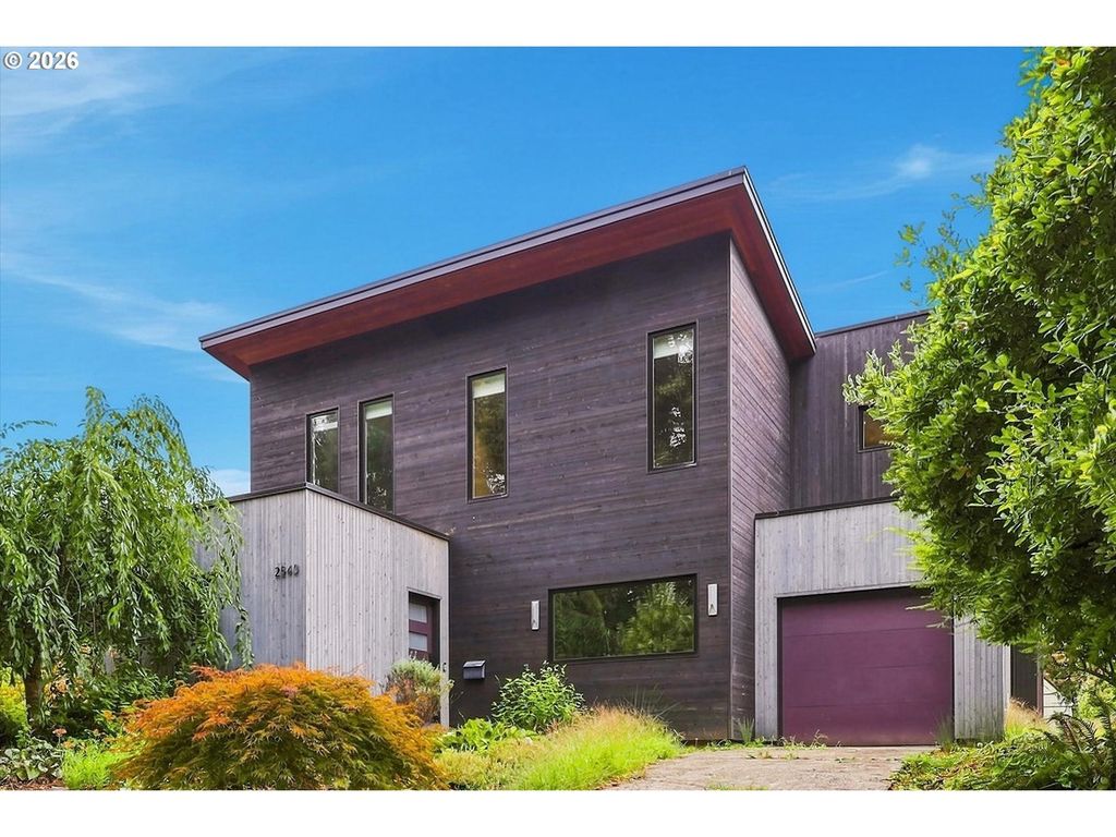 2540 Se Clay St, Portland