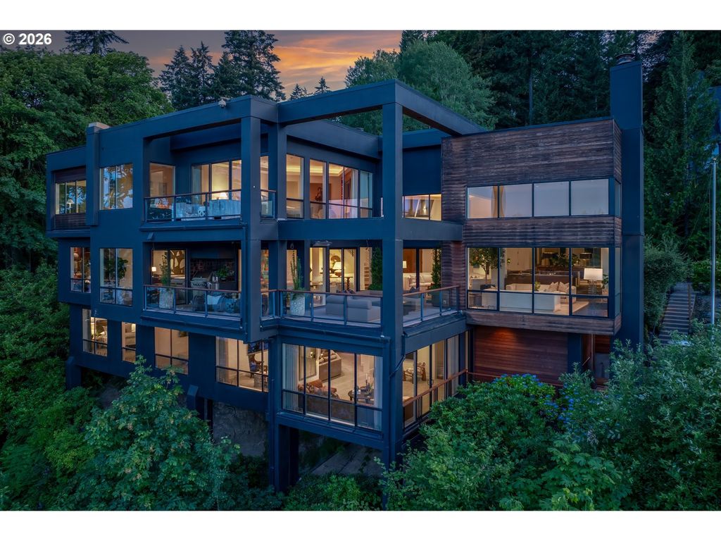 11000 S Riverwood Rd, Portland