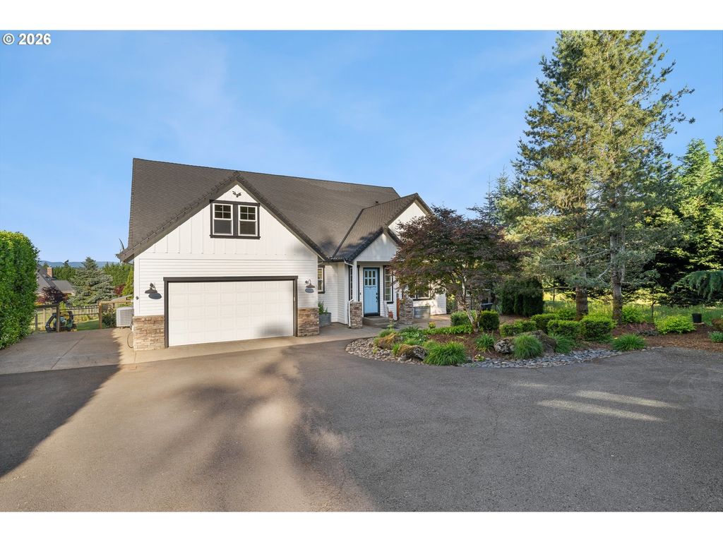 17908 S Lavine Ln, Oregon City