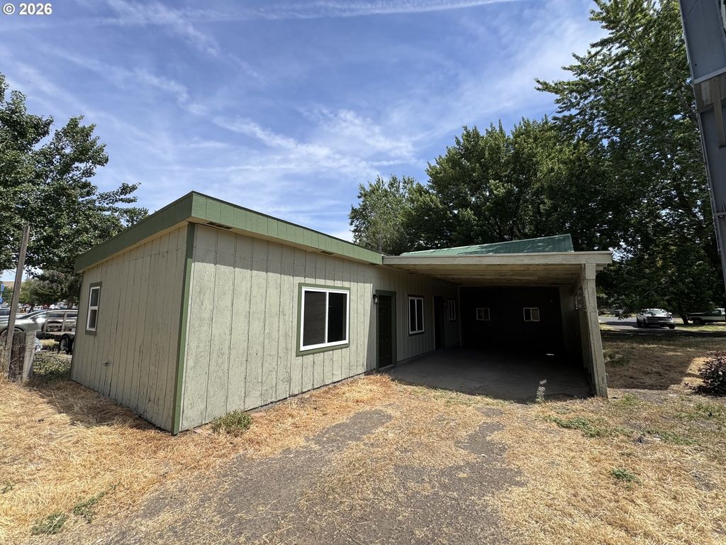 316 Sw 22nd St, Pendleton