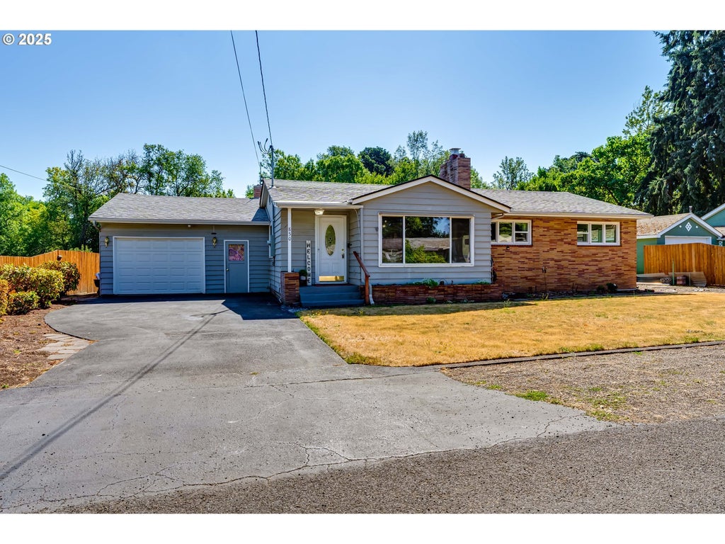 850 Spruce St, Junction City