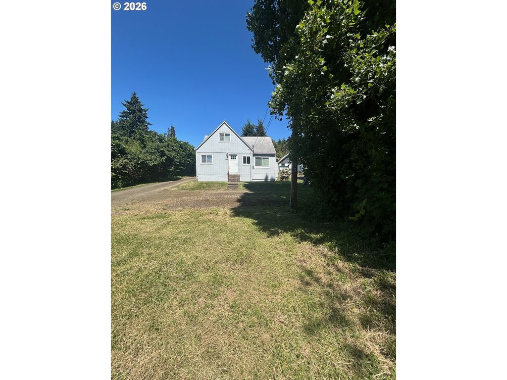 122 Ne 4th St, Willamina