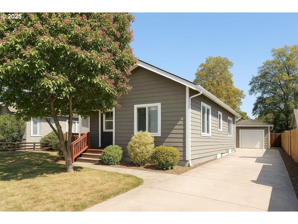 3422 Se 53rd Ave, Portland