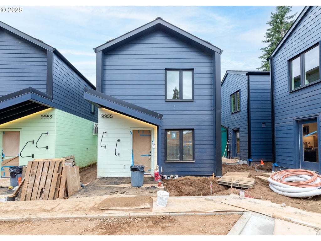 9955 Se Cottage Ln 5, Milwaukie