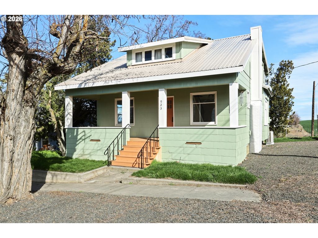 923 Fulton St, Wasco
