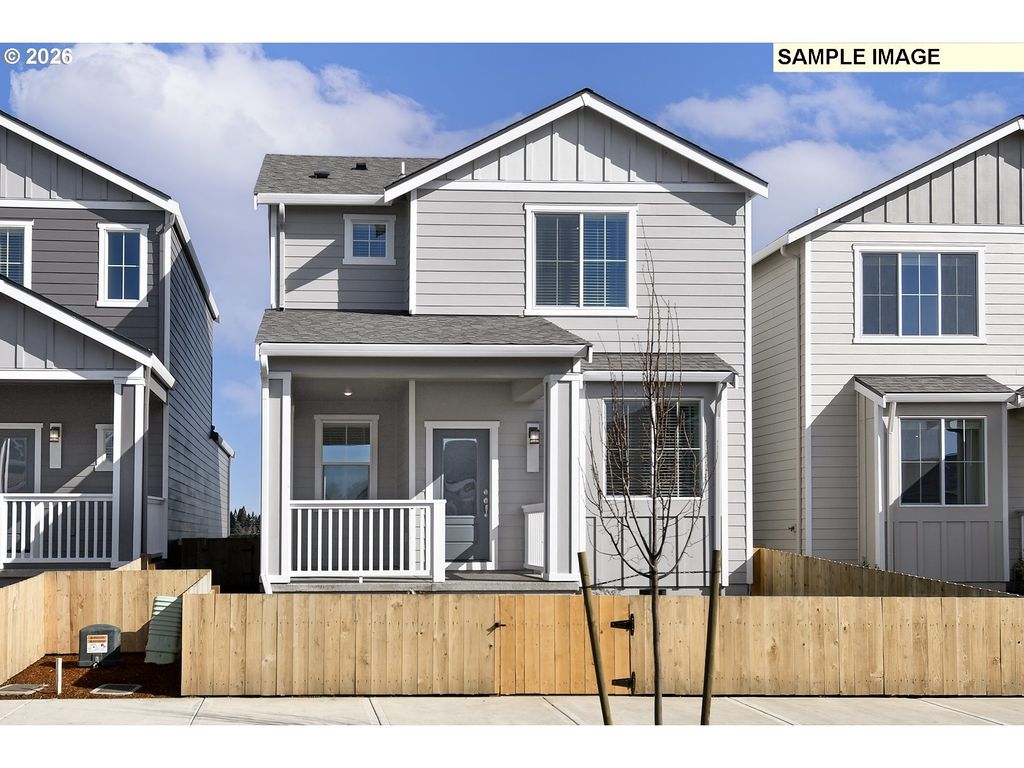 1111 Parkside Ave, Woodburn