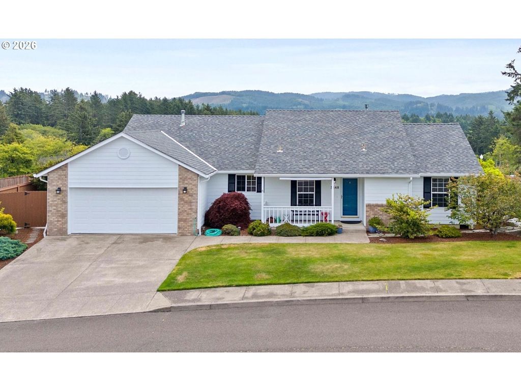 5248 Ne Voyage Ave, Lincoln City