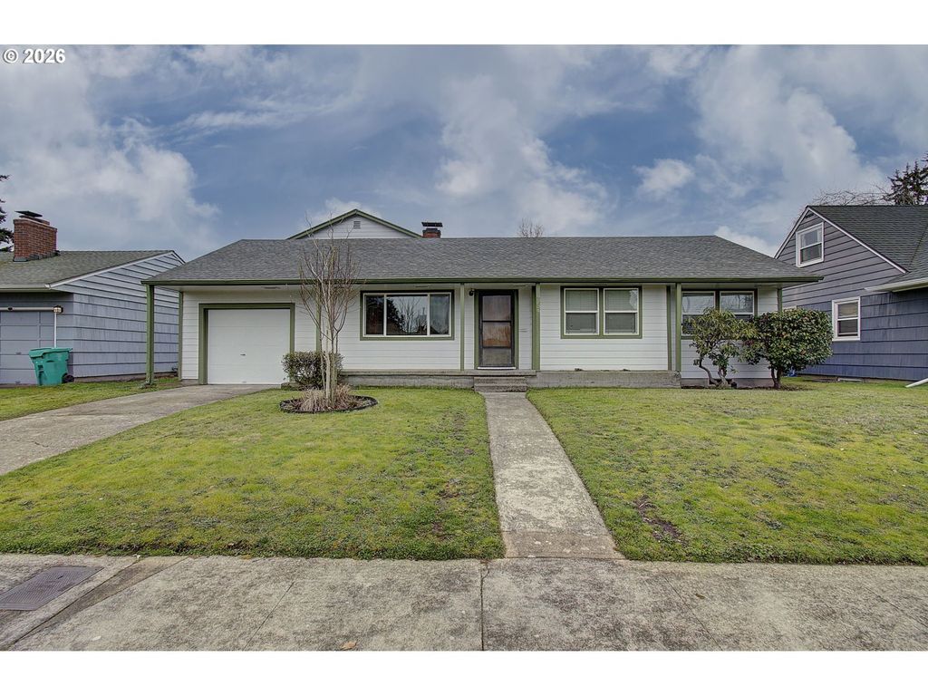 9234 Se Salmon St, Portland