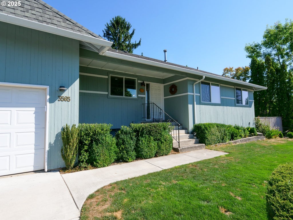 3565 Se El Camino Dr, Gresham