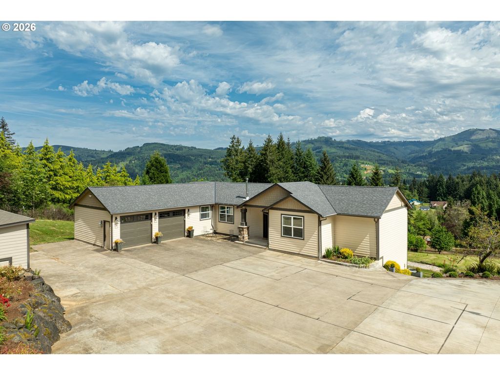 3900 Ne 425th St, Woodland