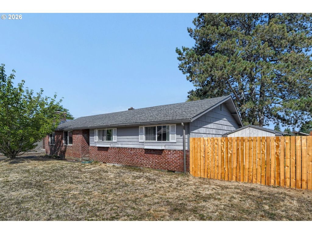 8508 Silver Star Ave, Vancouver