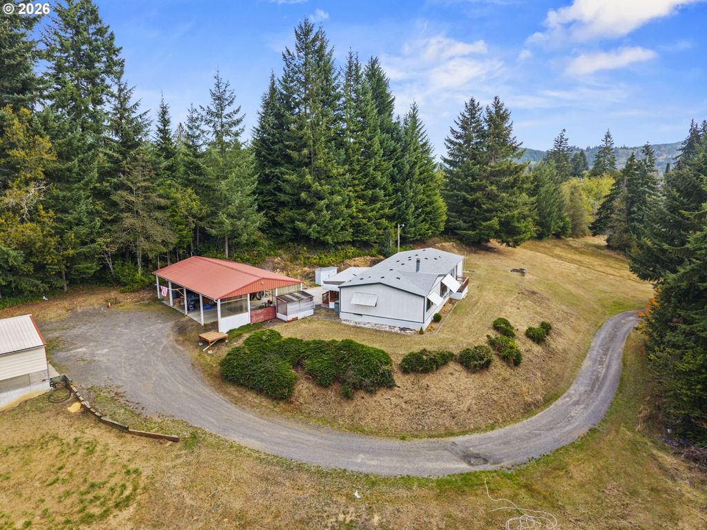 16905 Sw Orchard St, Clatskanie