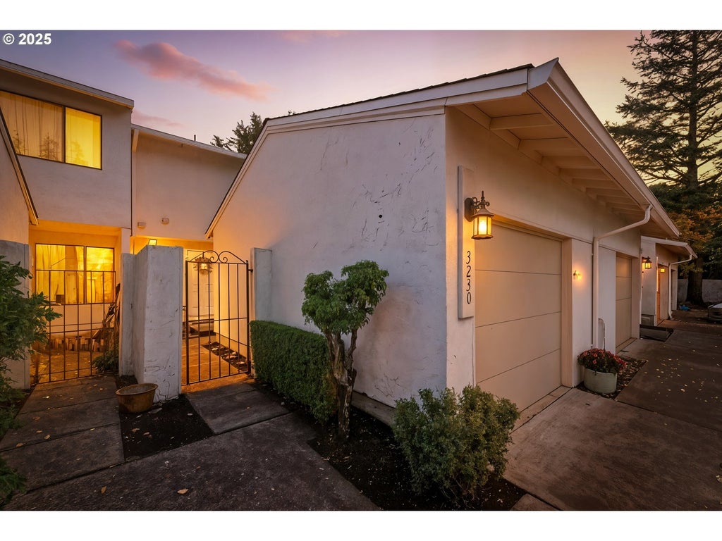 3230 Ne 29th St, Gresham