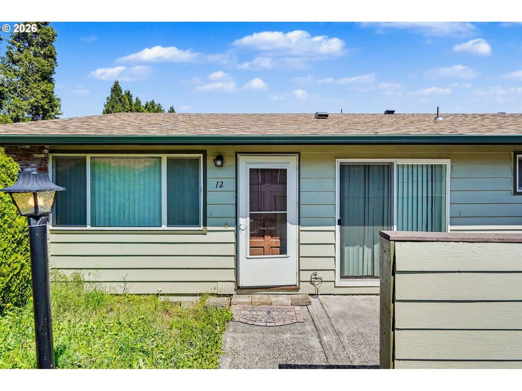 777 Boone Rd 12, Salem