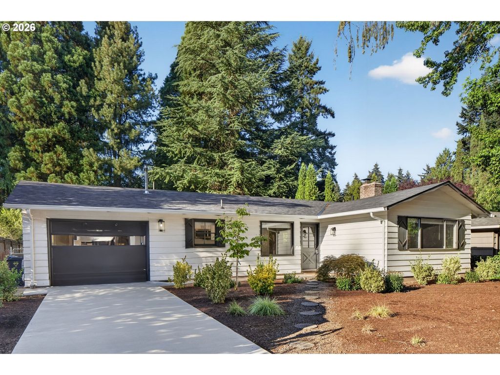 6401 Mcewan Rd, Lake Oswego