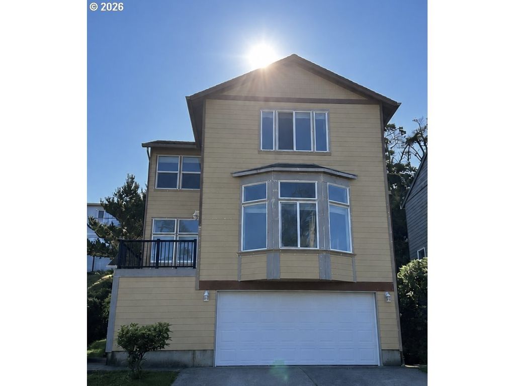 4536 Sw Beach Ave, Lincoln City